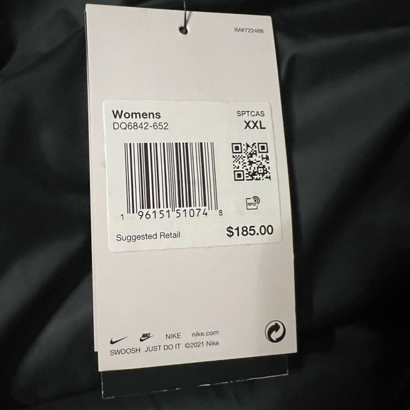 Nike Jacket - Picture 4 of 6